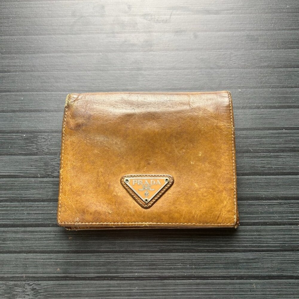 Prada Carmel Saffiano Leather Wallet Authentic|Used